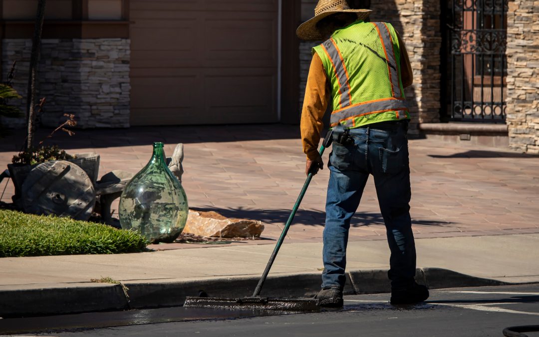 Sealcoating driveway